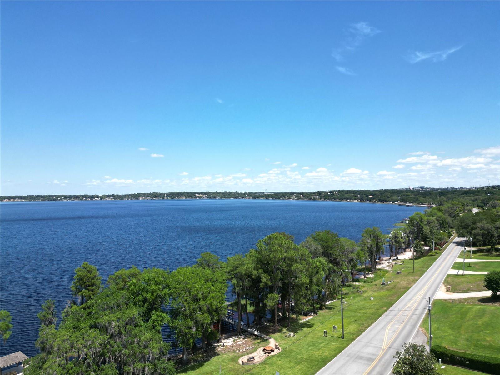 LAKE RIDGE CLUB FIRST ADD - Residential