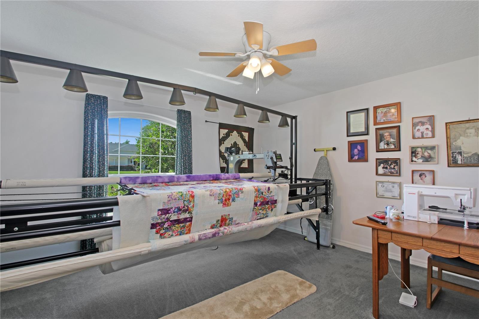 LAKE RIDGE CLUB FIRST ADD - Residential
