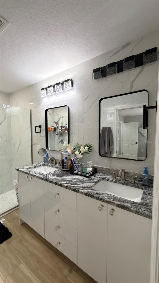 ORANGE BLOSSOM HILLS UN 11 - Residential