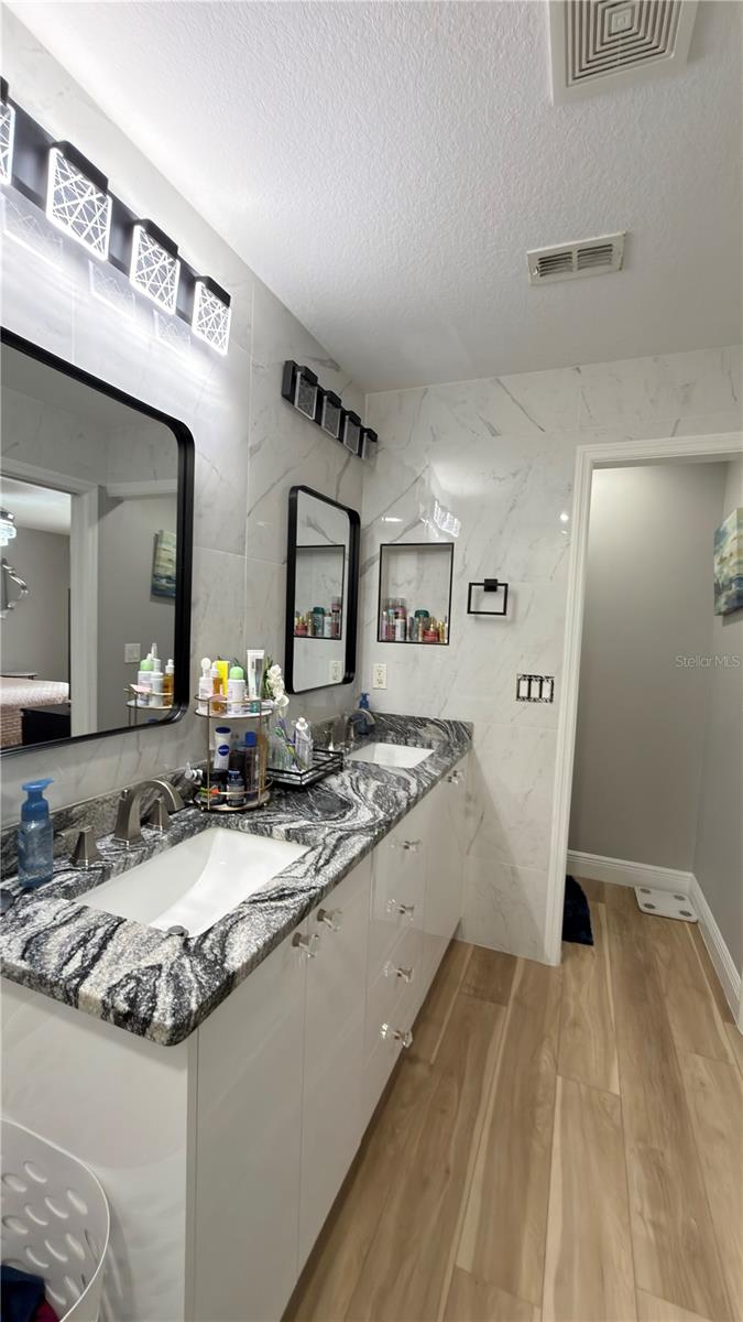 ORANGE BLOSSOM HILLS UN 11 - Residential