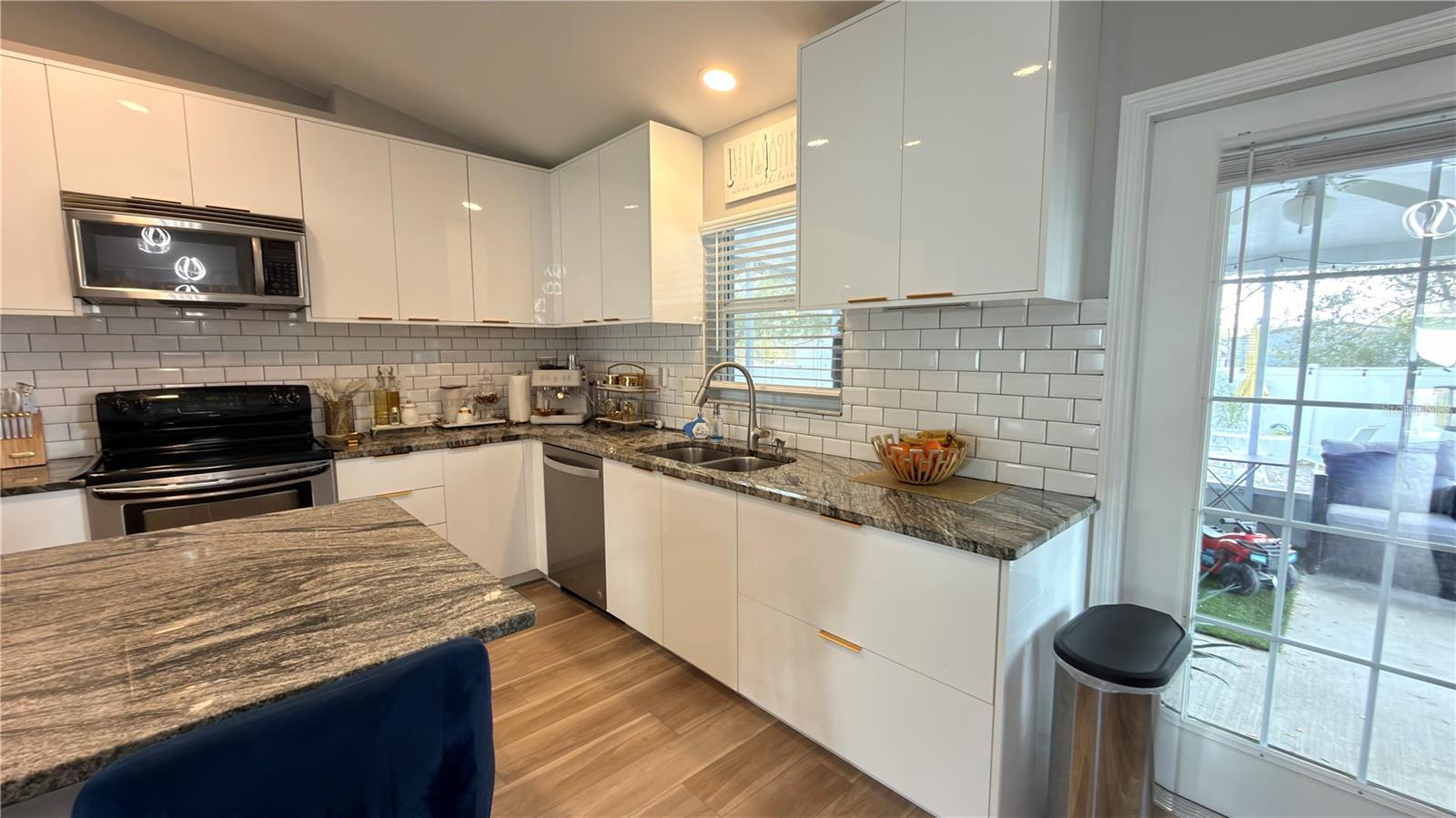 ORANGE BLOSSOM HILLS UN 11 - Residential