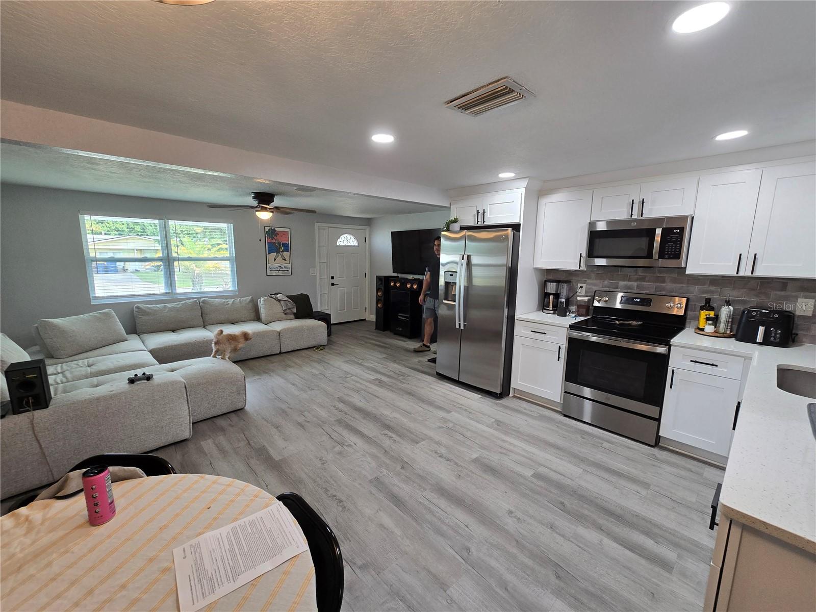 ORANGEWOOD VILLAGE - Residential Lease