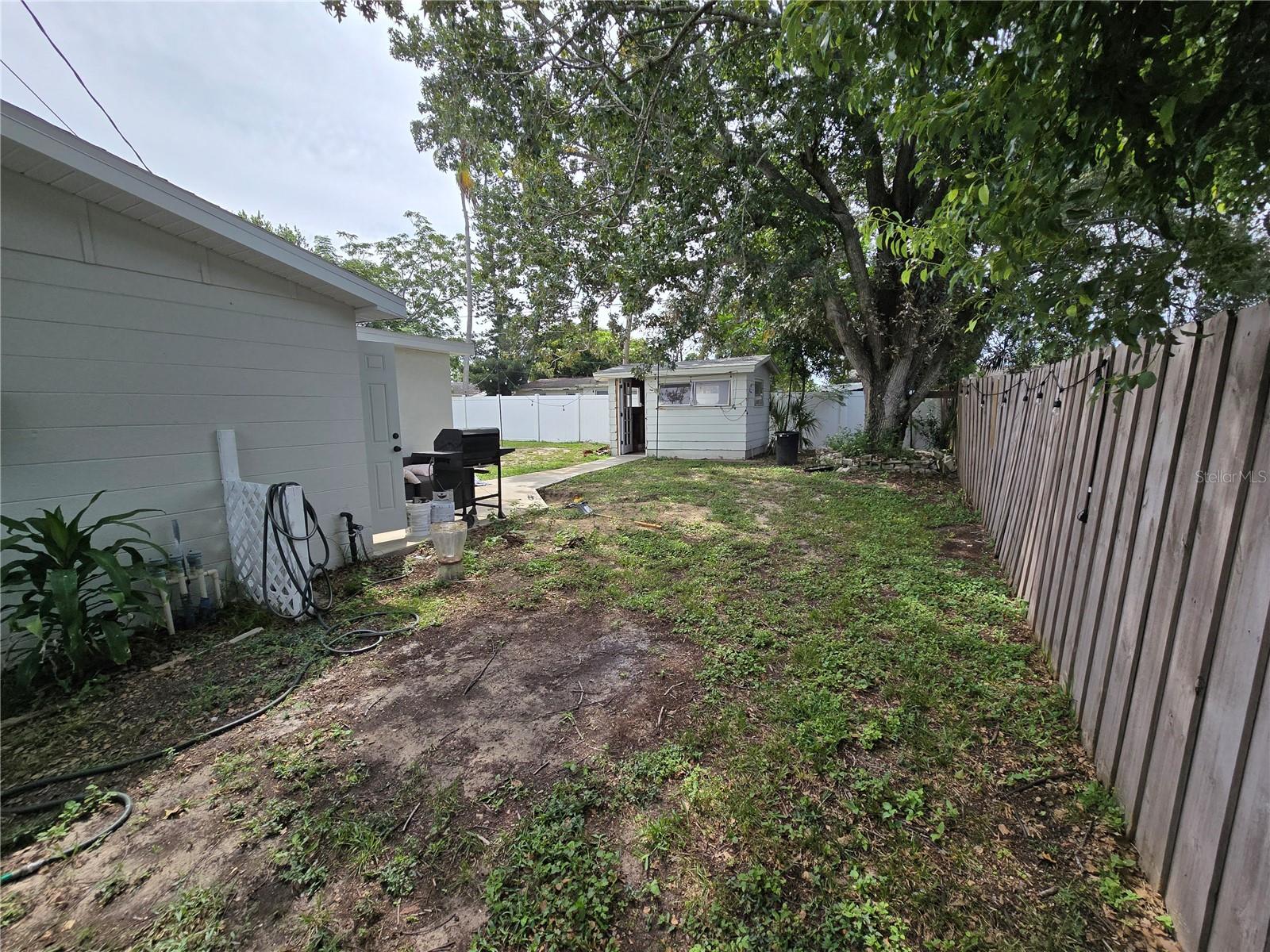 ORANGEWOOD VILLAGE - Residential Lease