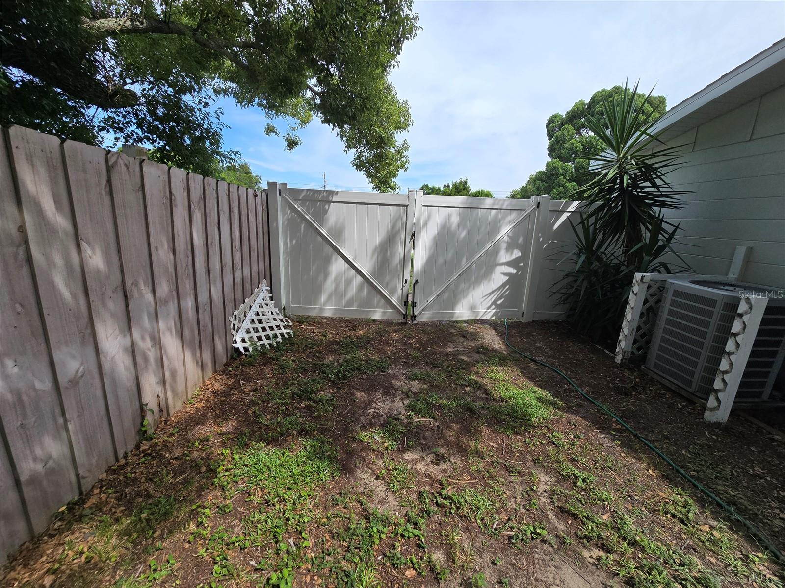 ORANGEWOOD VILLAGE - Residential Lease