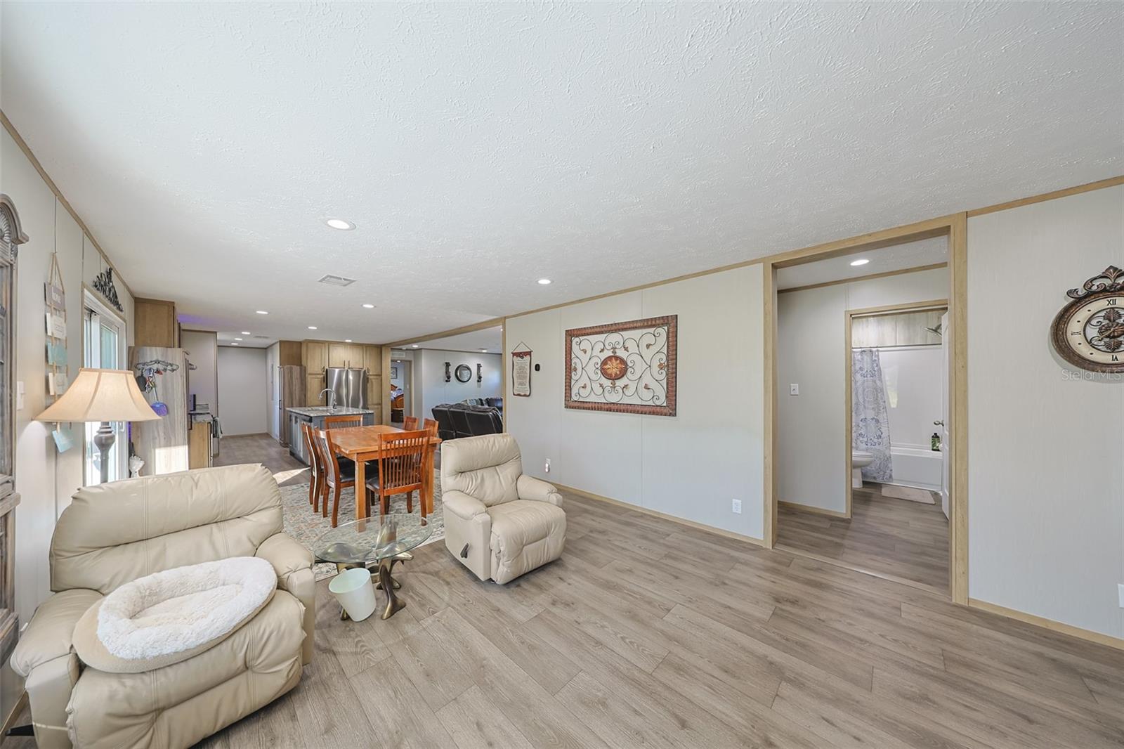 LEISURE ACRES - Residential