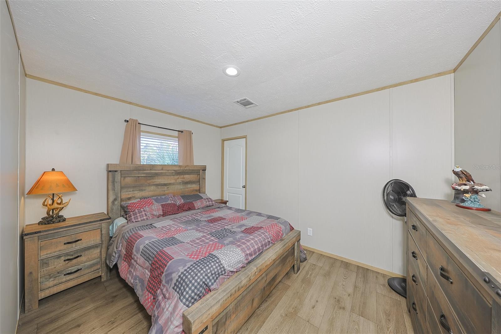 LEISURE ACRES - Residential