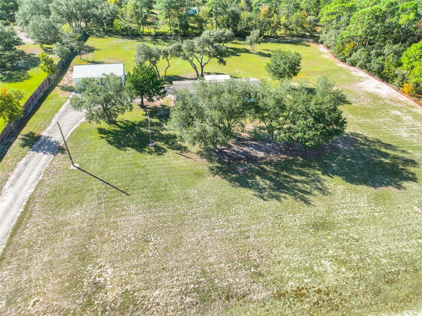 LEISURE ACRES - Residential