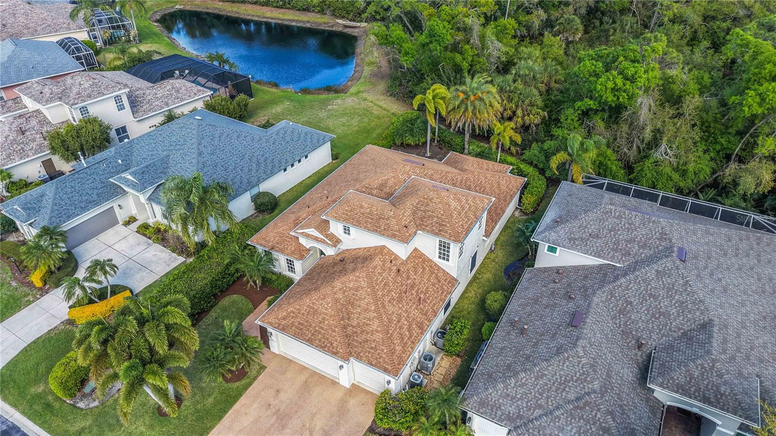 UNIVERSITY PLACE - Residential