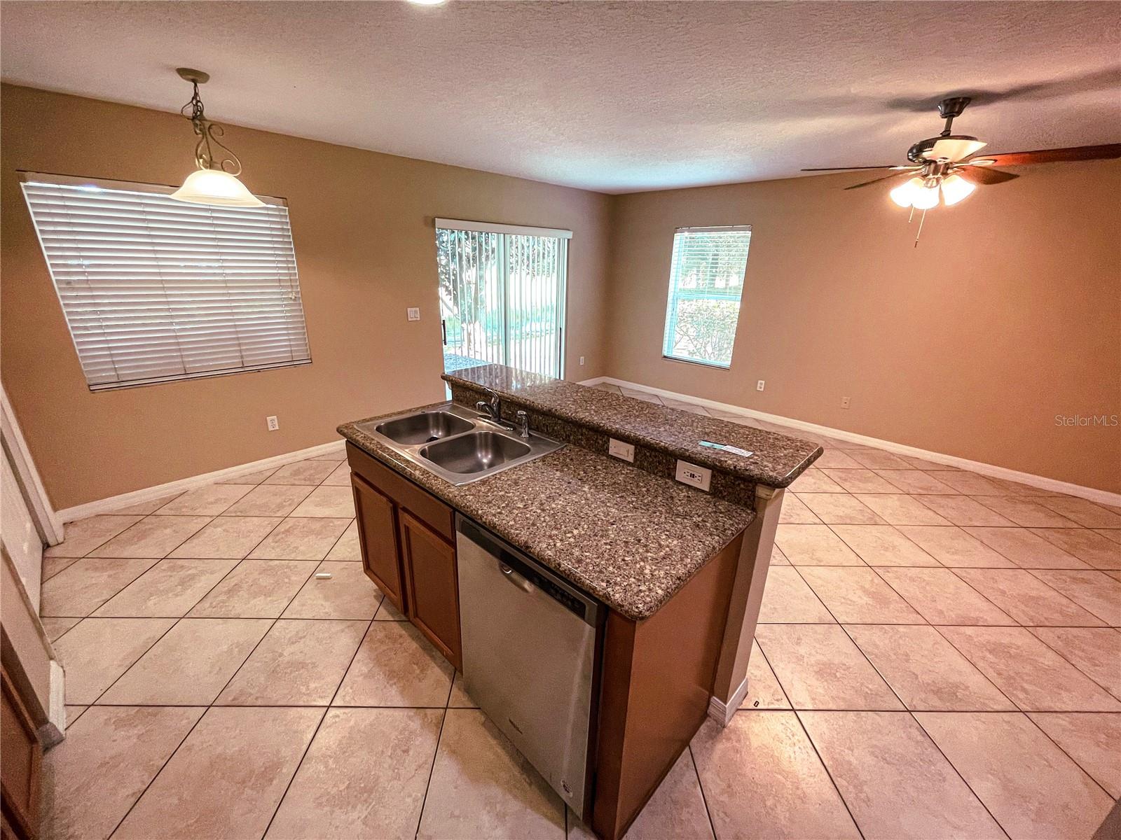 WALDEN CHASE - Residential