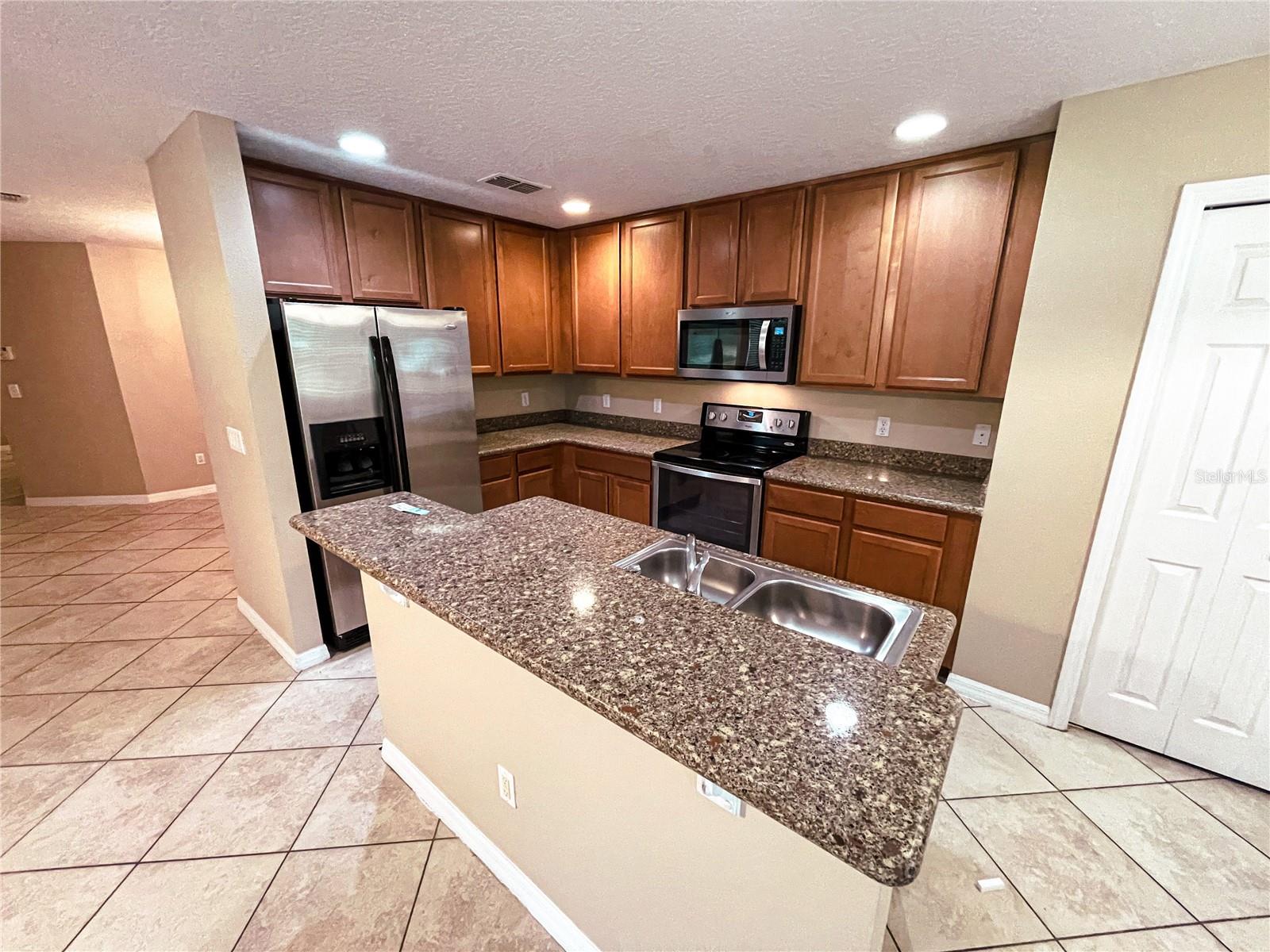 WALDEN CHASE - Residential