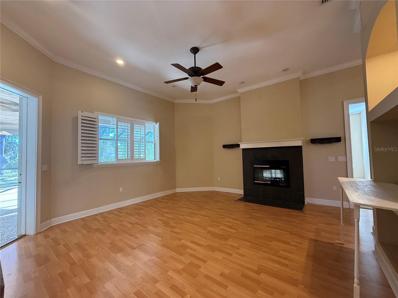 4111 MOSSY OAK DRIVE