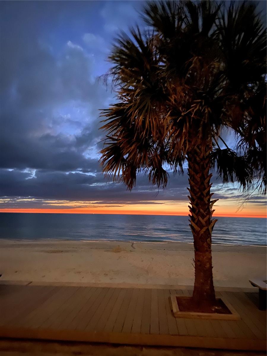 SUNSET CHATEAU CONDO - Residential Lease