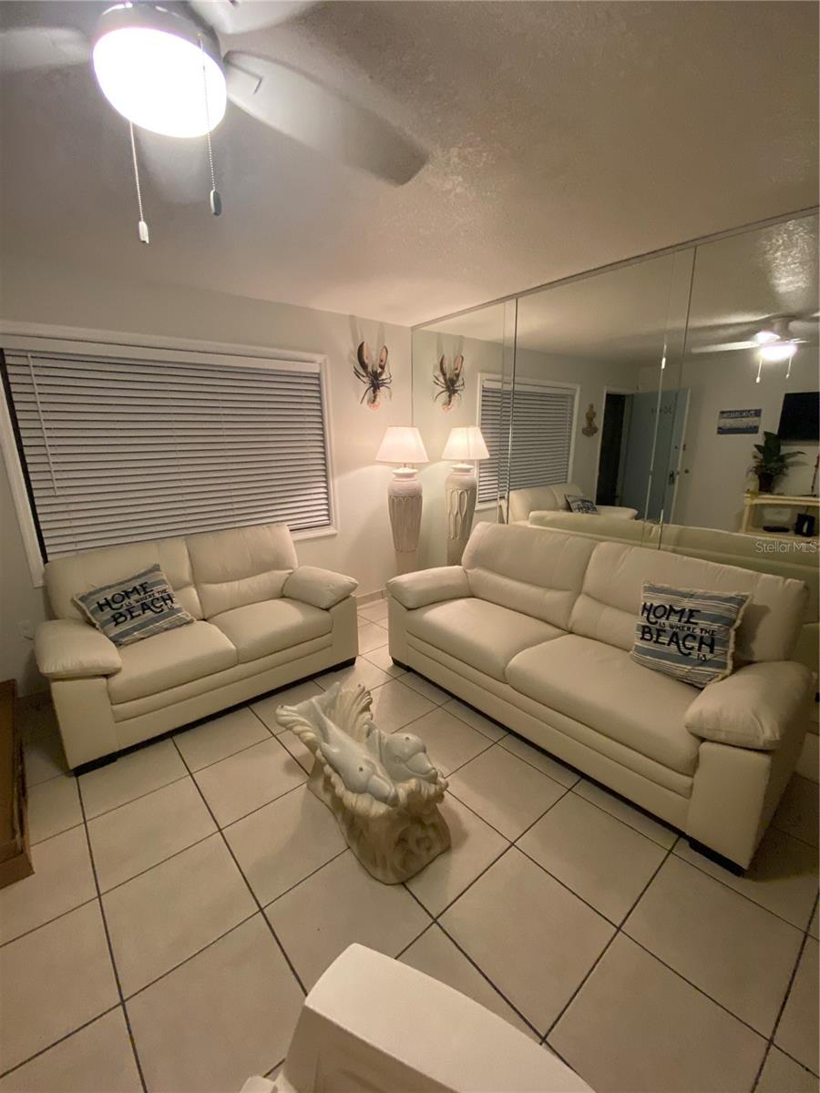 SUNSET CHATEAU CONDO - Residential Lease