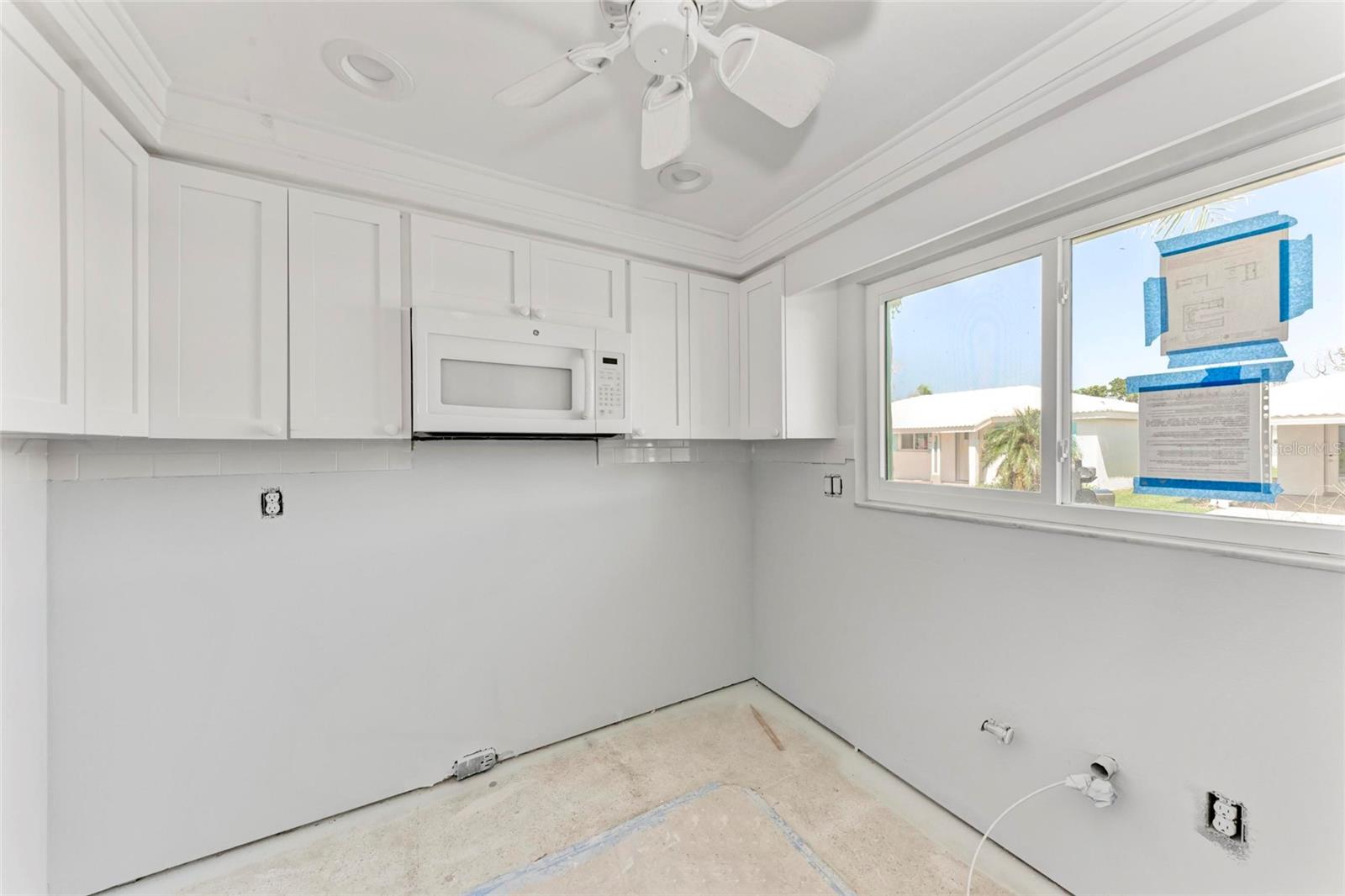SPANISH MAIN YACHT CLUB CONDO - Residential