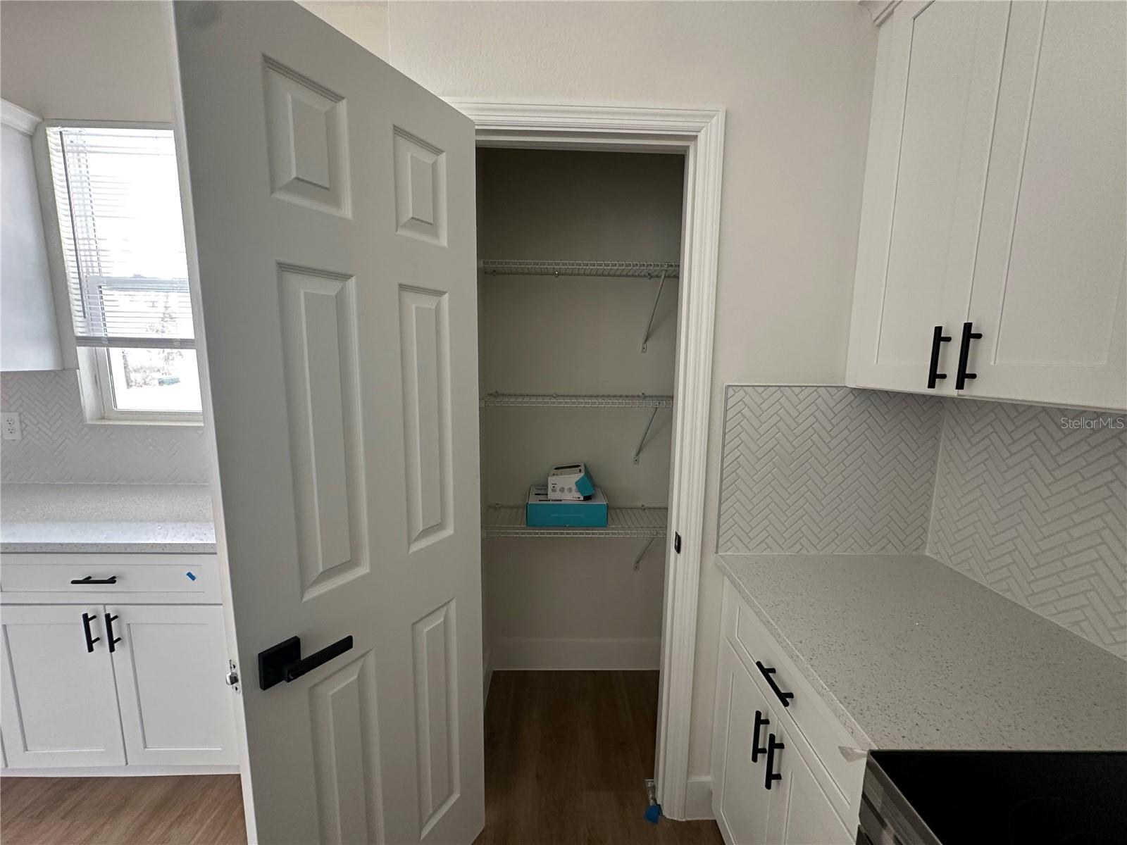 CITRUS SPGS UNIT 17 - Residential Lease