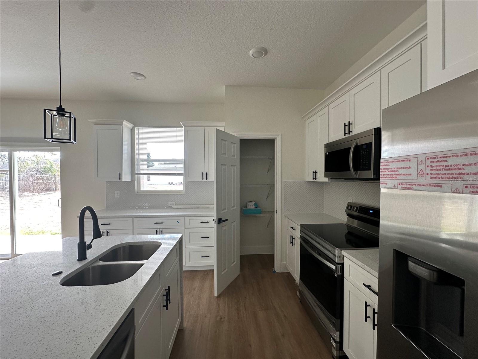 CITRUS SPGS UNIT 17 - Residential Lease