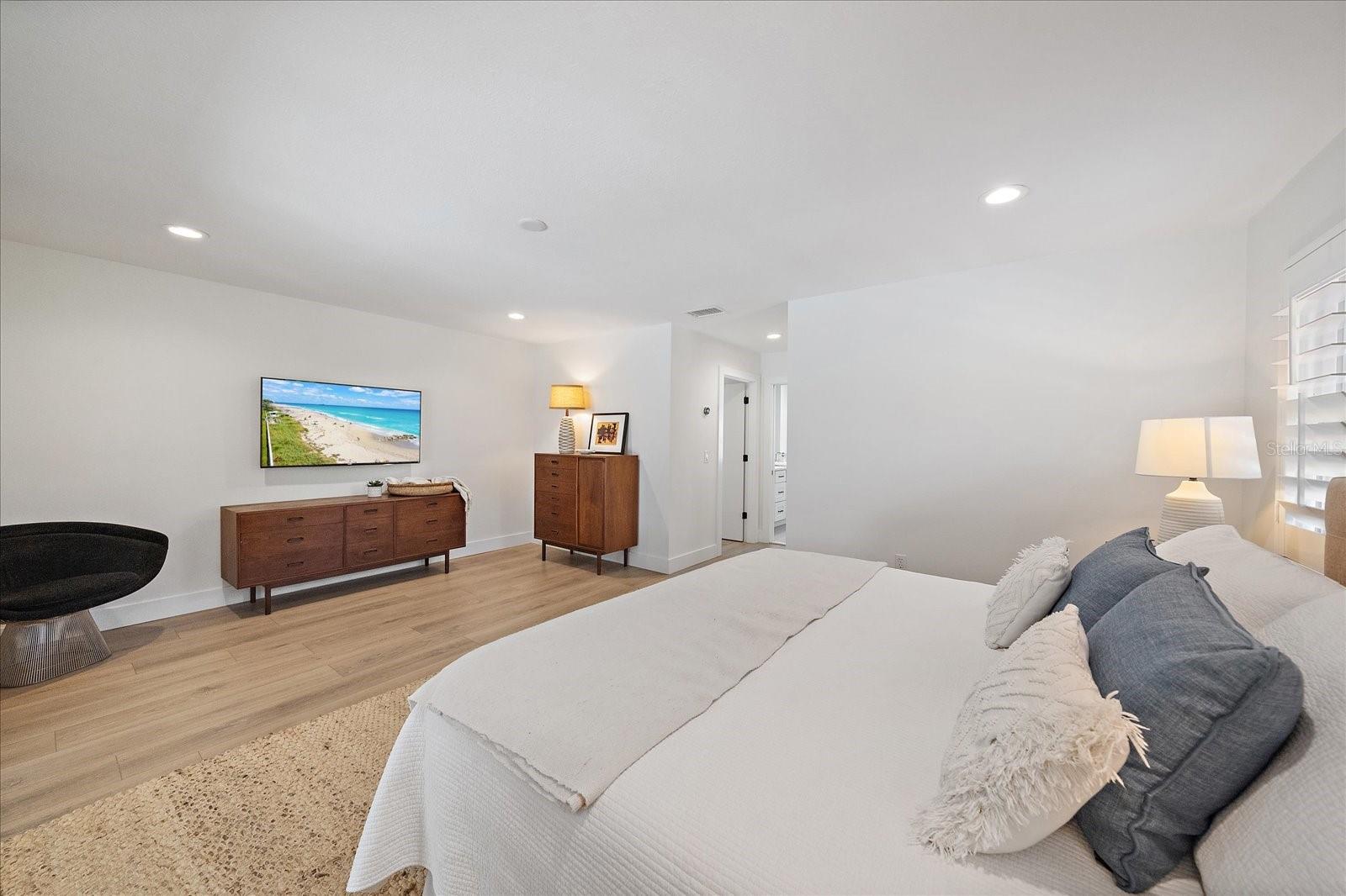 LONGWOOD RUN - Residential