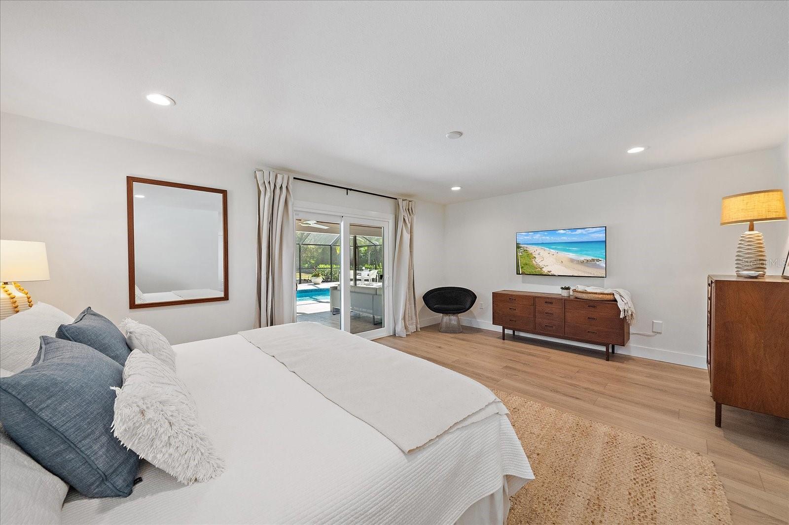 LONGWOOD RUN - Residential