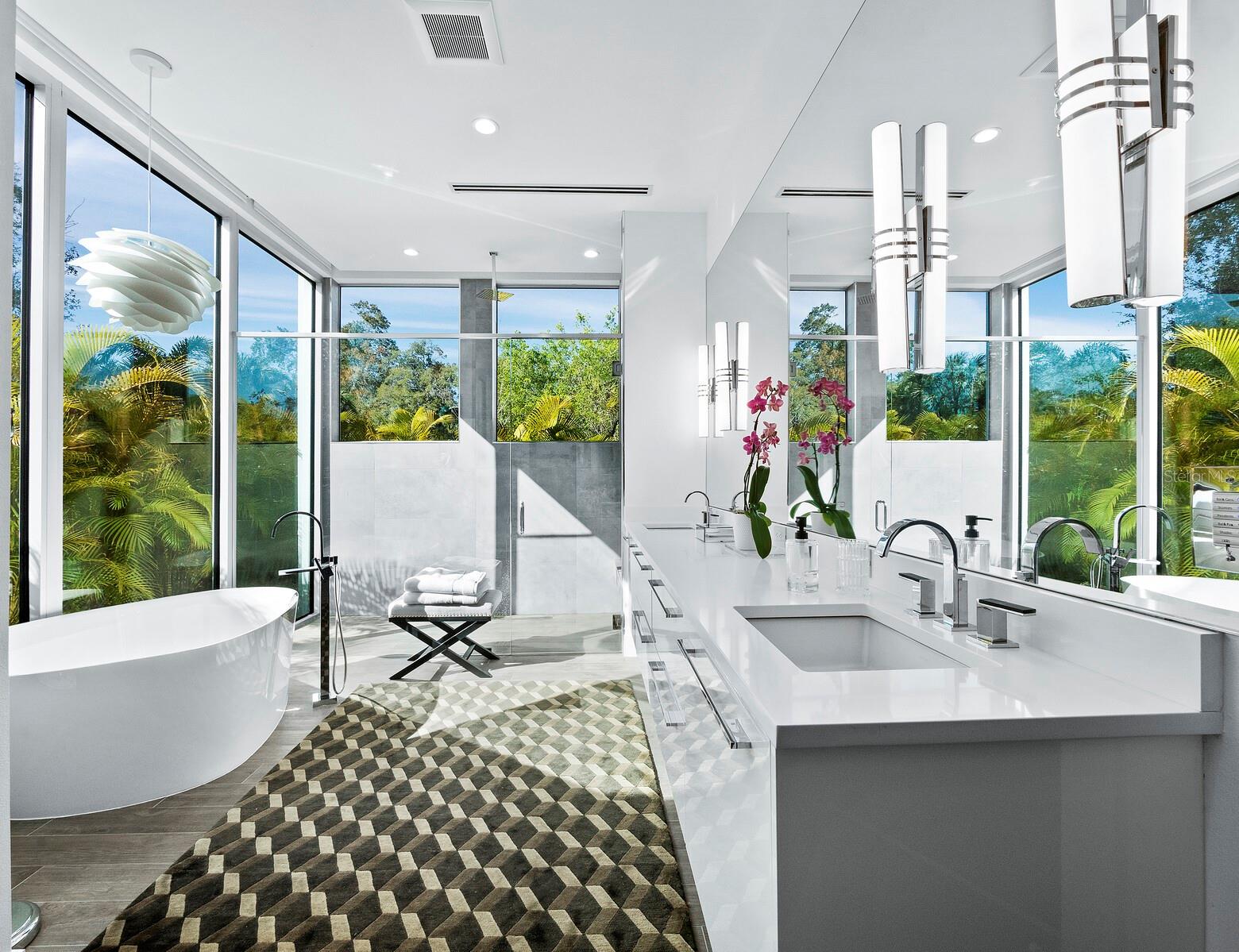 HOUSES OF INDIAN BEACH - Residential