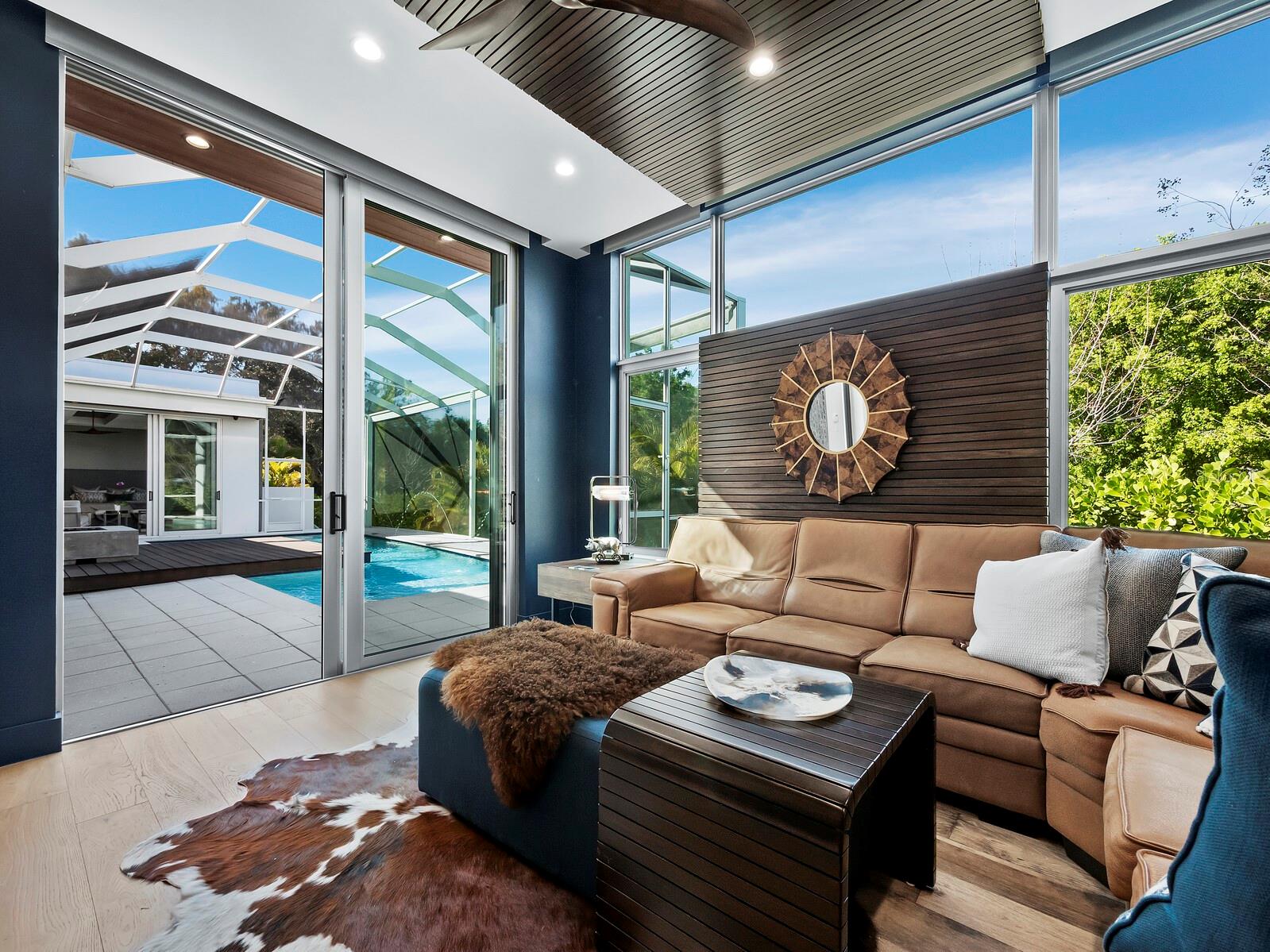 HOUSES OF INDIAN BEACH - Residential