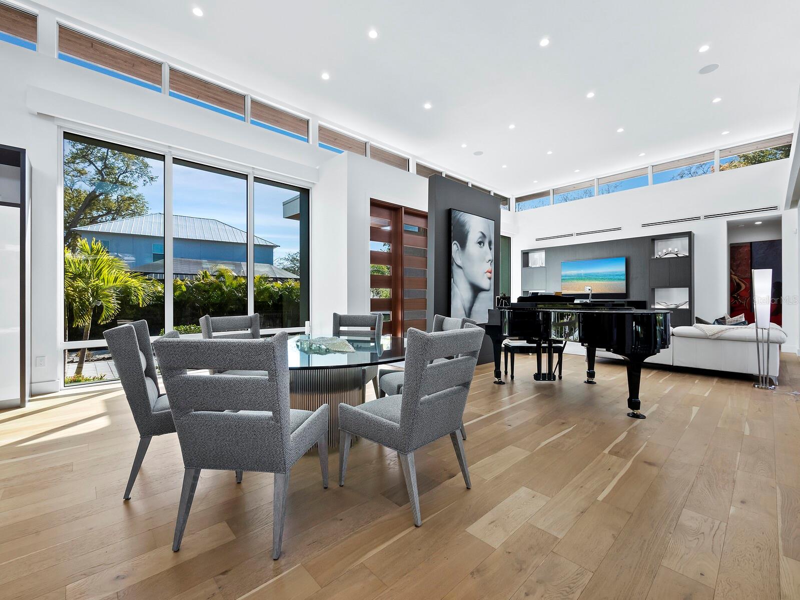 HOUSES OF INDIAN BEACH - Residential