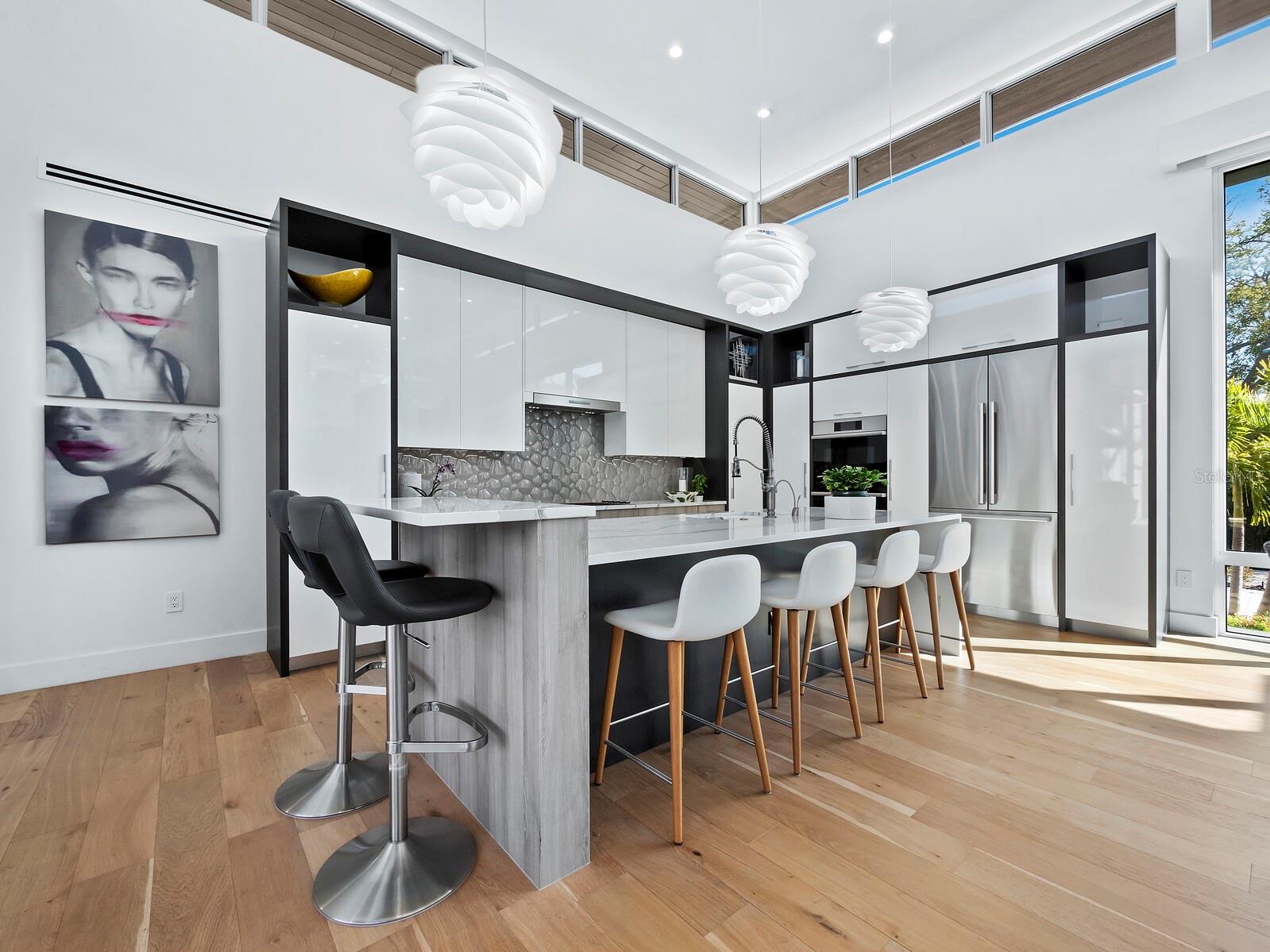 HOUSES OF INDIAN BEACH - Residential