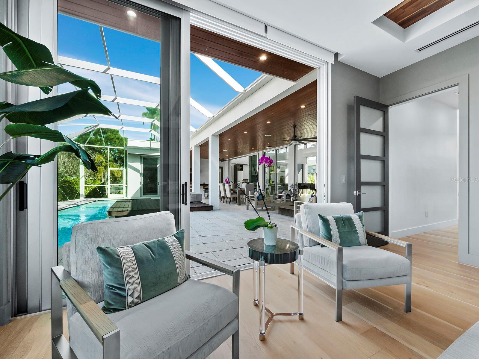 HOUSES OF INDIAN BEACH - Residential