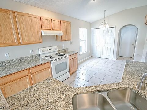 Tiny photo for 2139 Sandridge Circle, Eustis, FL 32726 (MLS # G5113175)