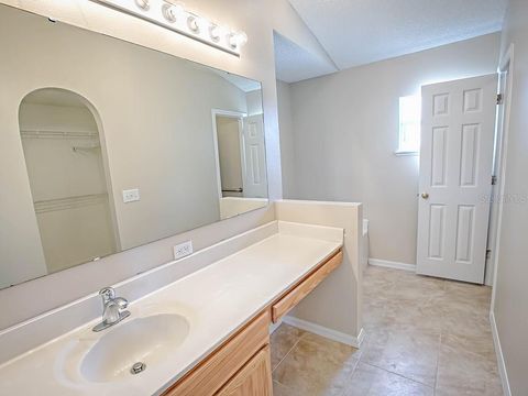 Tiny photo for 2139 Sandridge Circle, Eustis, FL 32726 (MLS # G5113175)