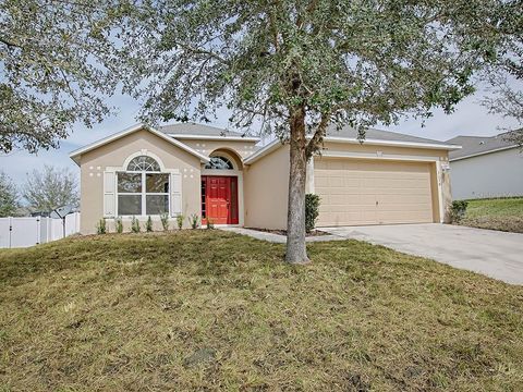 Tiny photo for 2139 Sandridge Circle, Eustis, FL 32726 (MLS # G5113175)