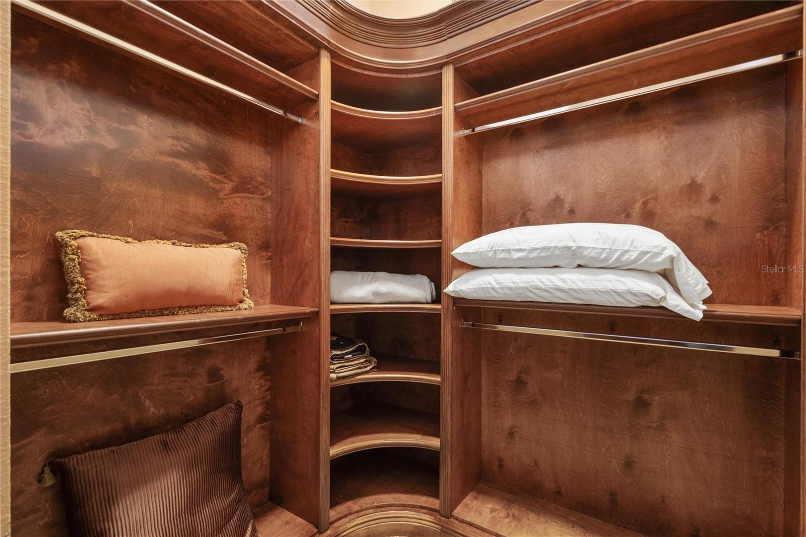 BELLA COLLINA SUB - Residential