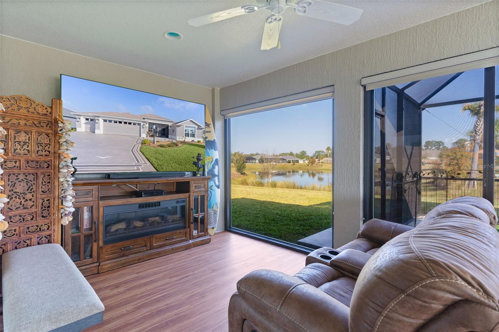 VILLAGES/SOUTHERN OAKS UN 133 - Residential