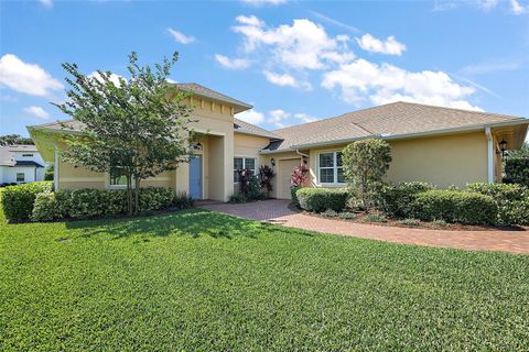 Photo of 39504 Hillrise Lane, Lady Lake, FL 32159 (MLS # G5097449)