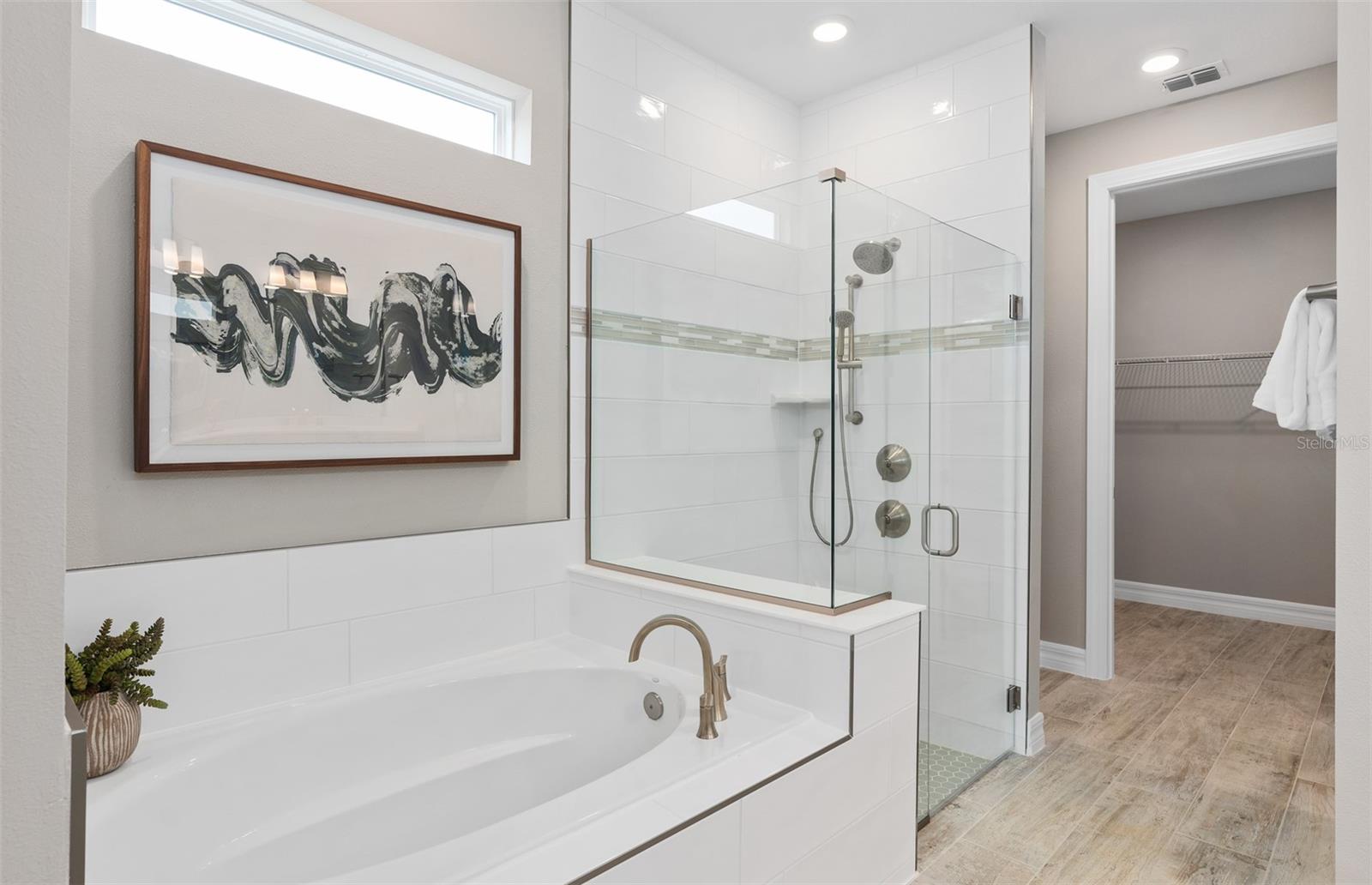 DEL WEBB OASIS - Residential