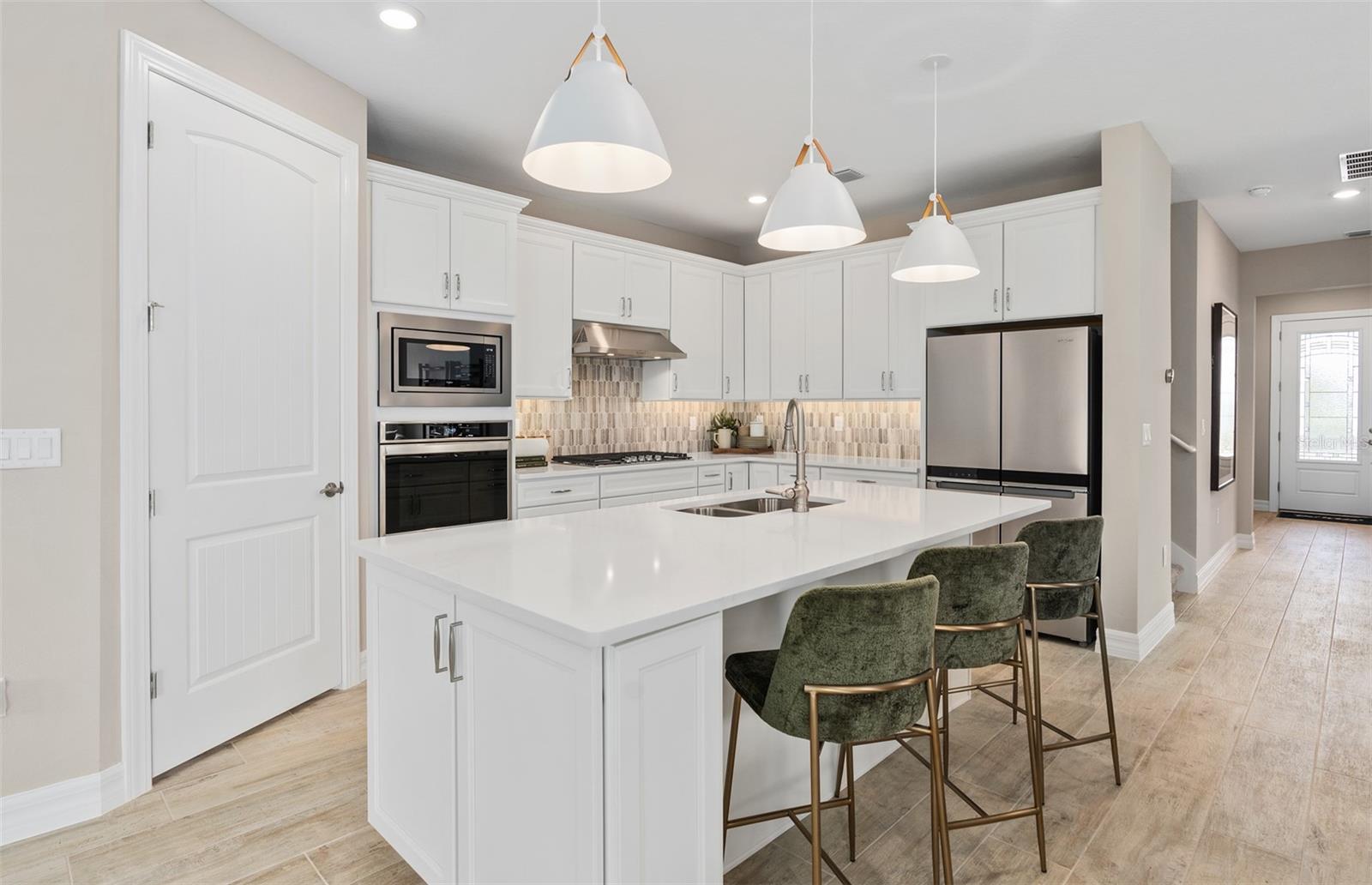DEL WEBB OASIS - Residential
