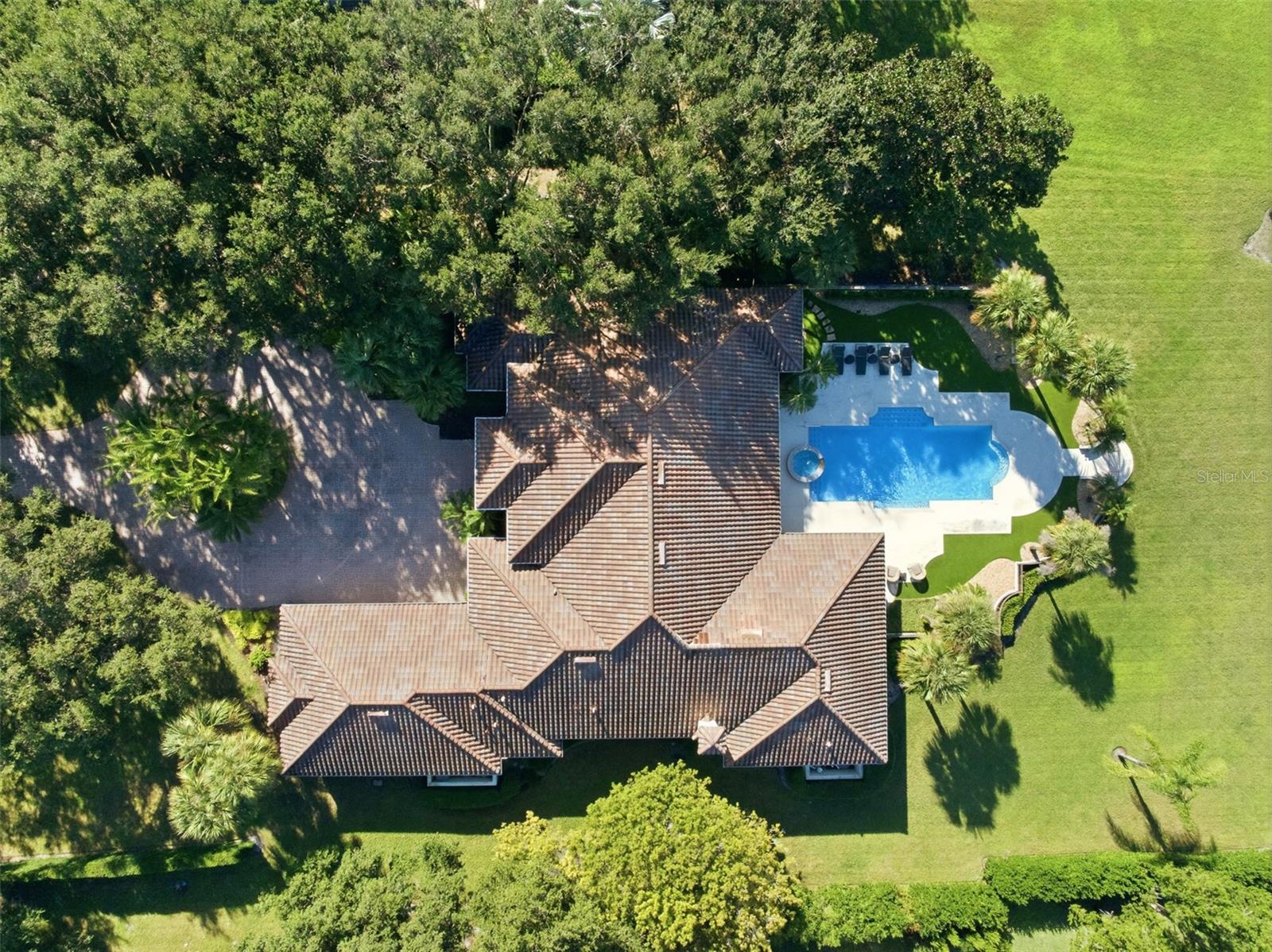 Casas a venda 3 - Jen Dantas 10084 TAVISTOCK ROAD