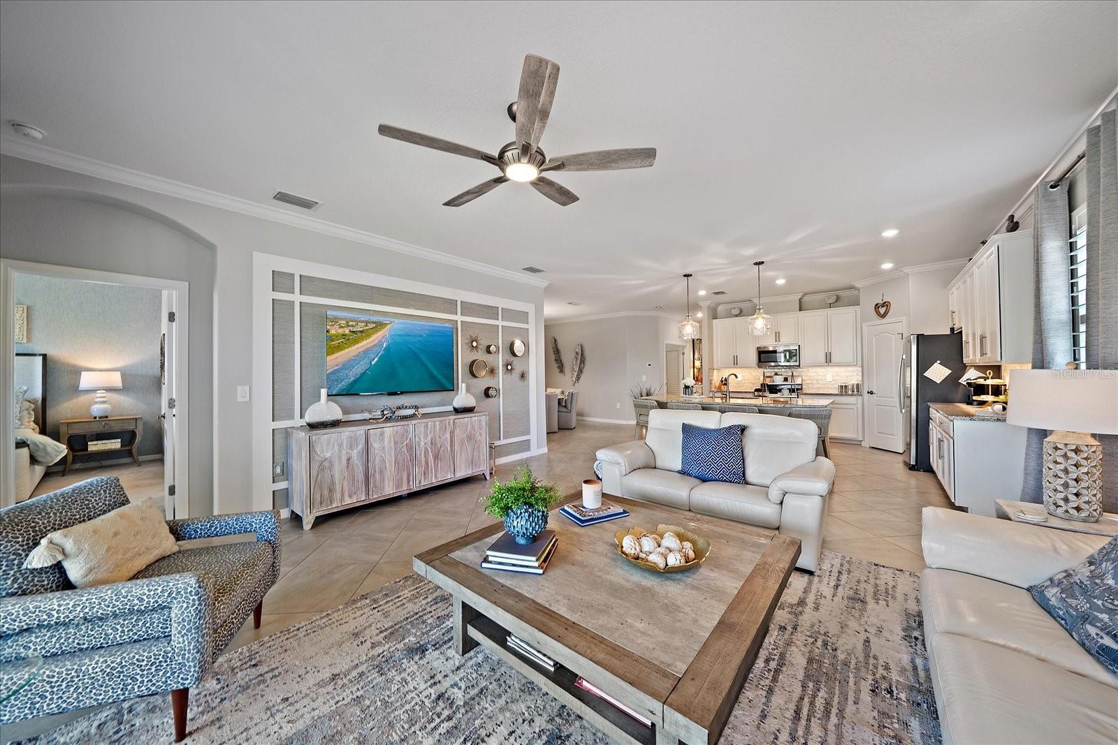 ARBOR GRANDE - Residential