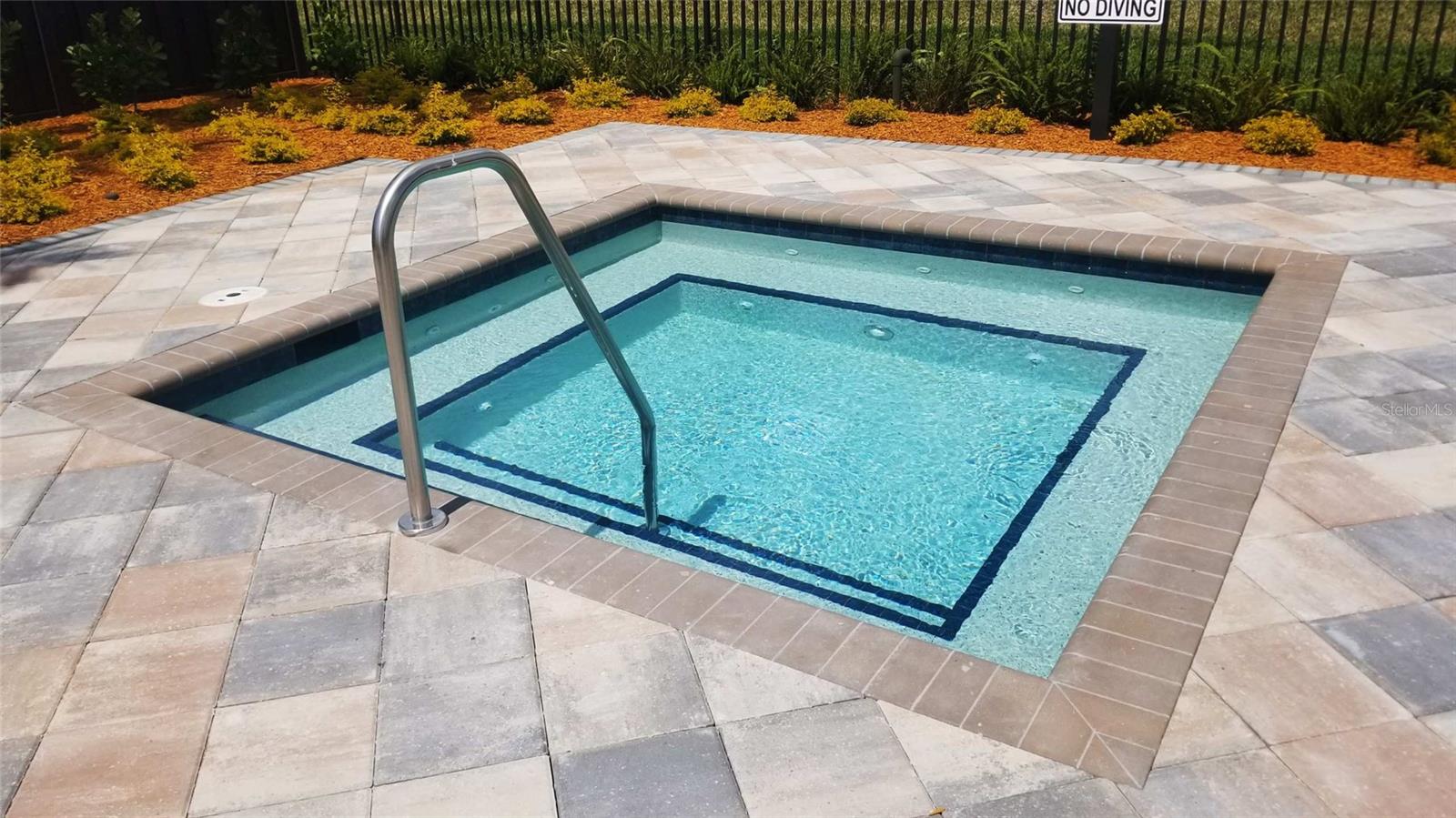 ISLANDWALK/WEST VIILAGES PH 1A - Residential Lease