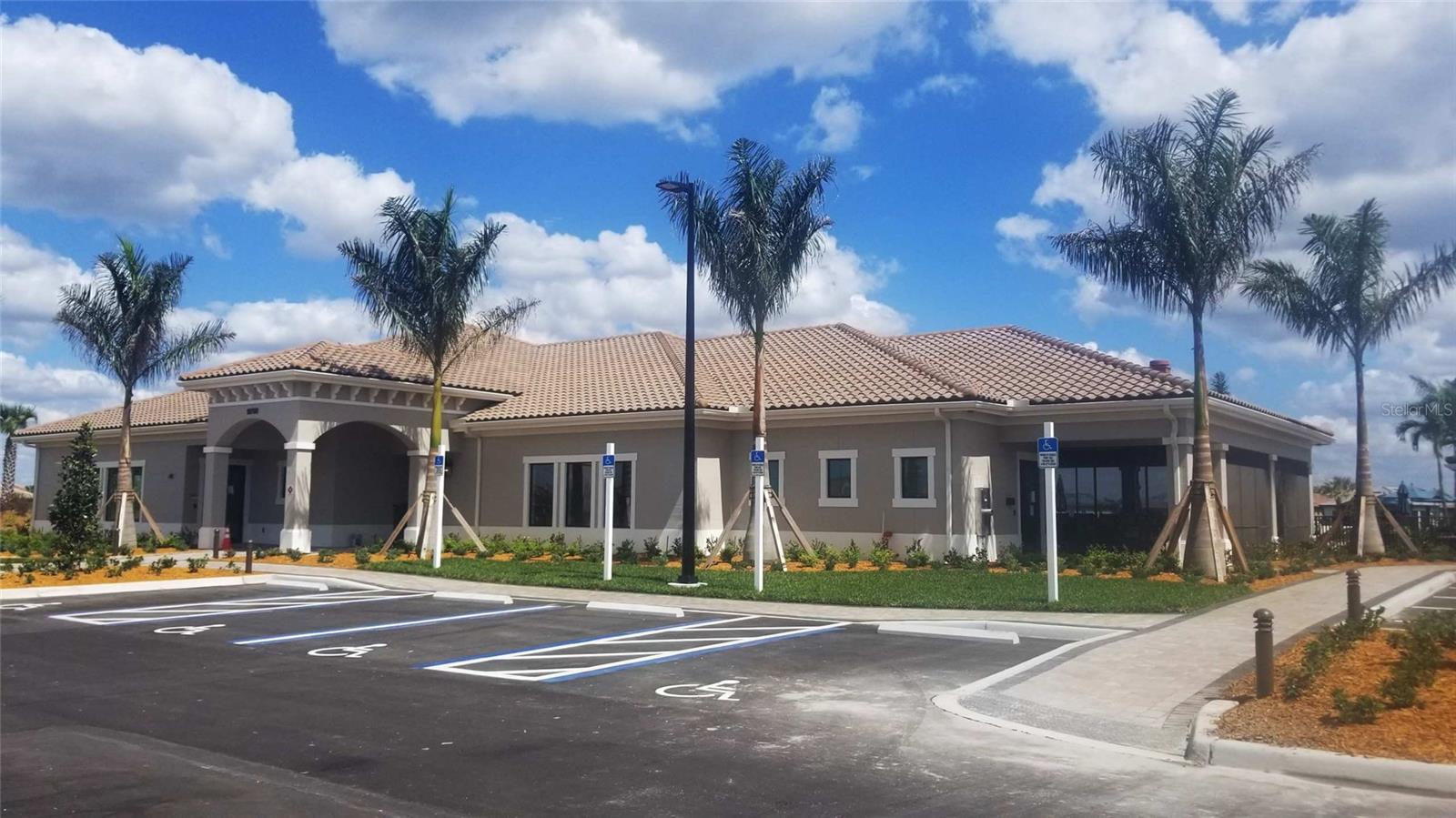 ISLANDWALK/WEST VIILAGES PH 1A - Residential Lease