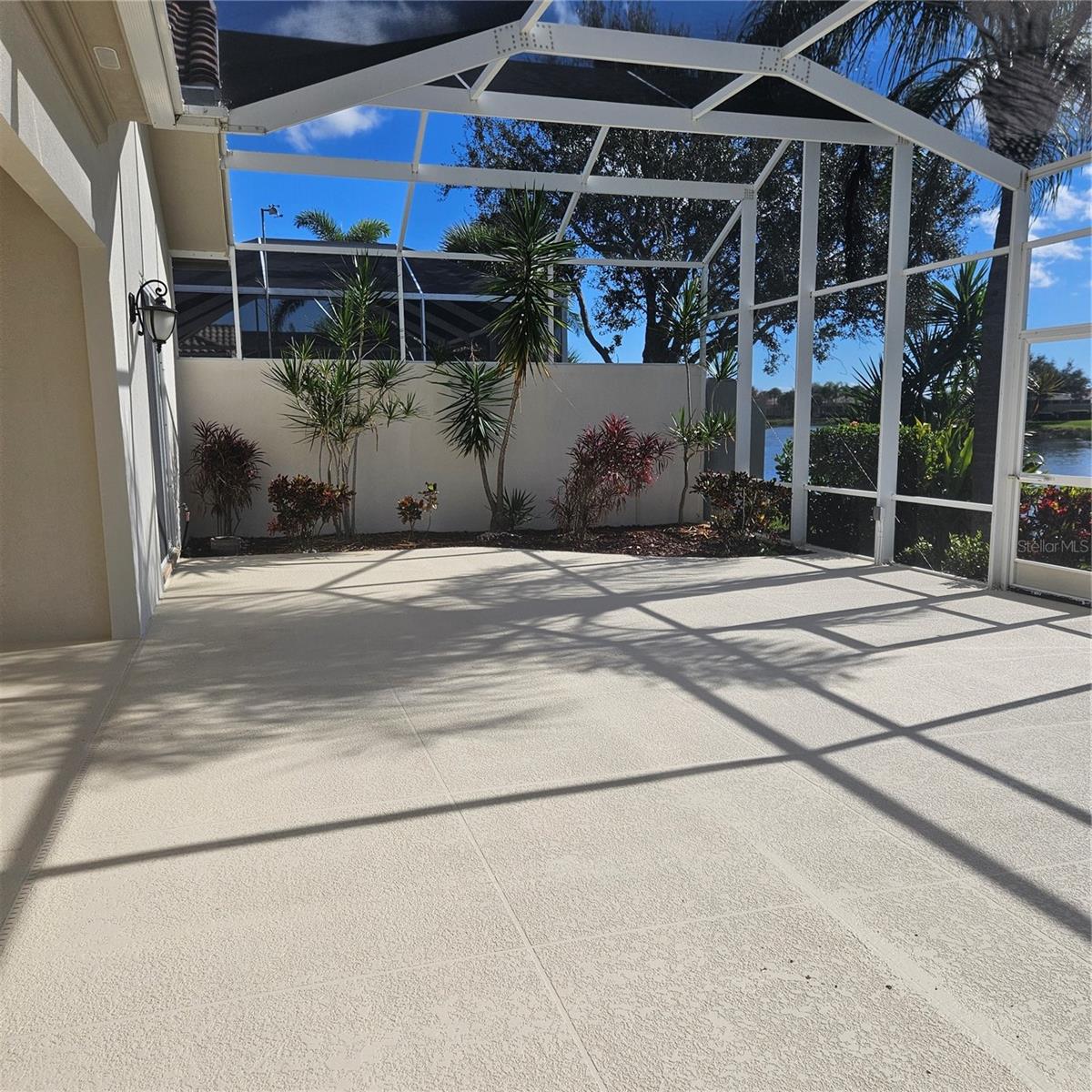 ISLANDWALK/WEST VIILAGES PH 1A - Residential Lease