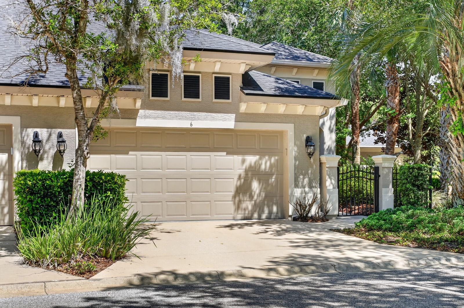 RIVER CLUB - Residential