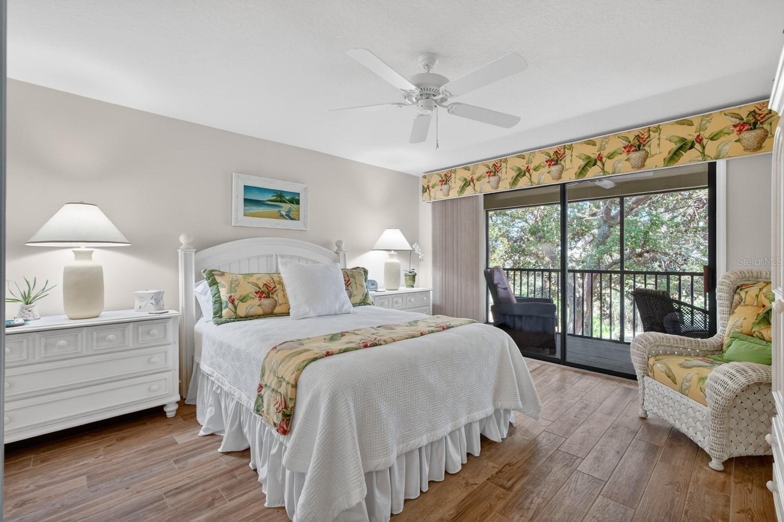 RIVER CLUB - Residential