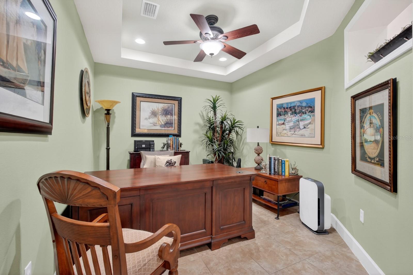 RIVER CLUB - Residential