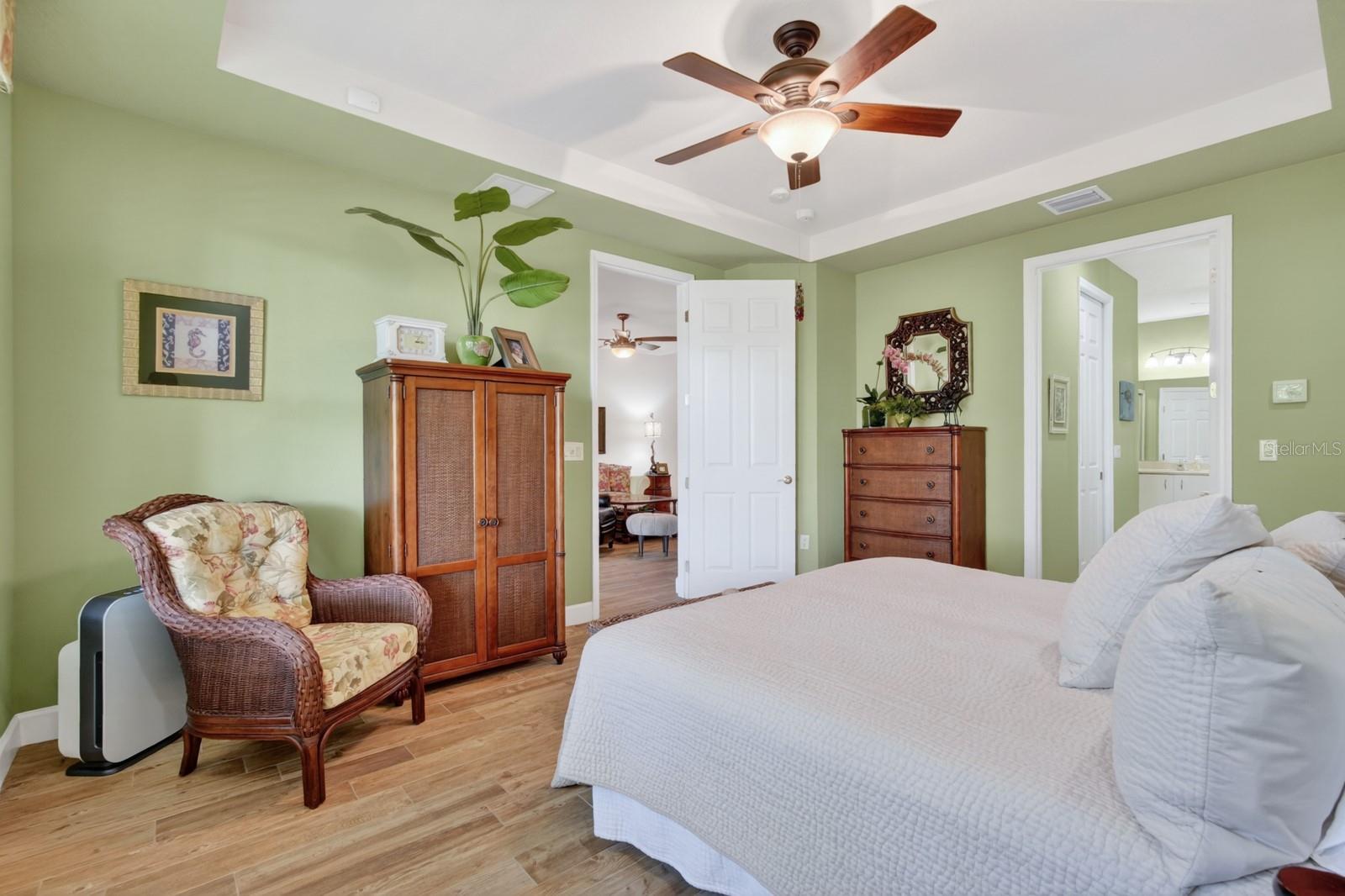 RIVER CLUB - Residential