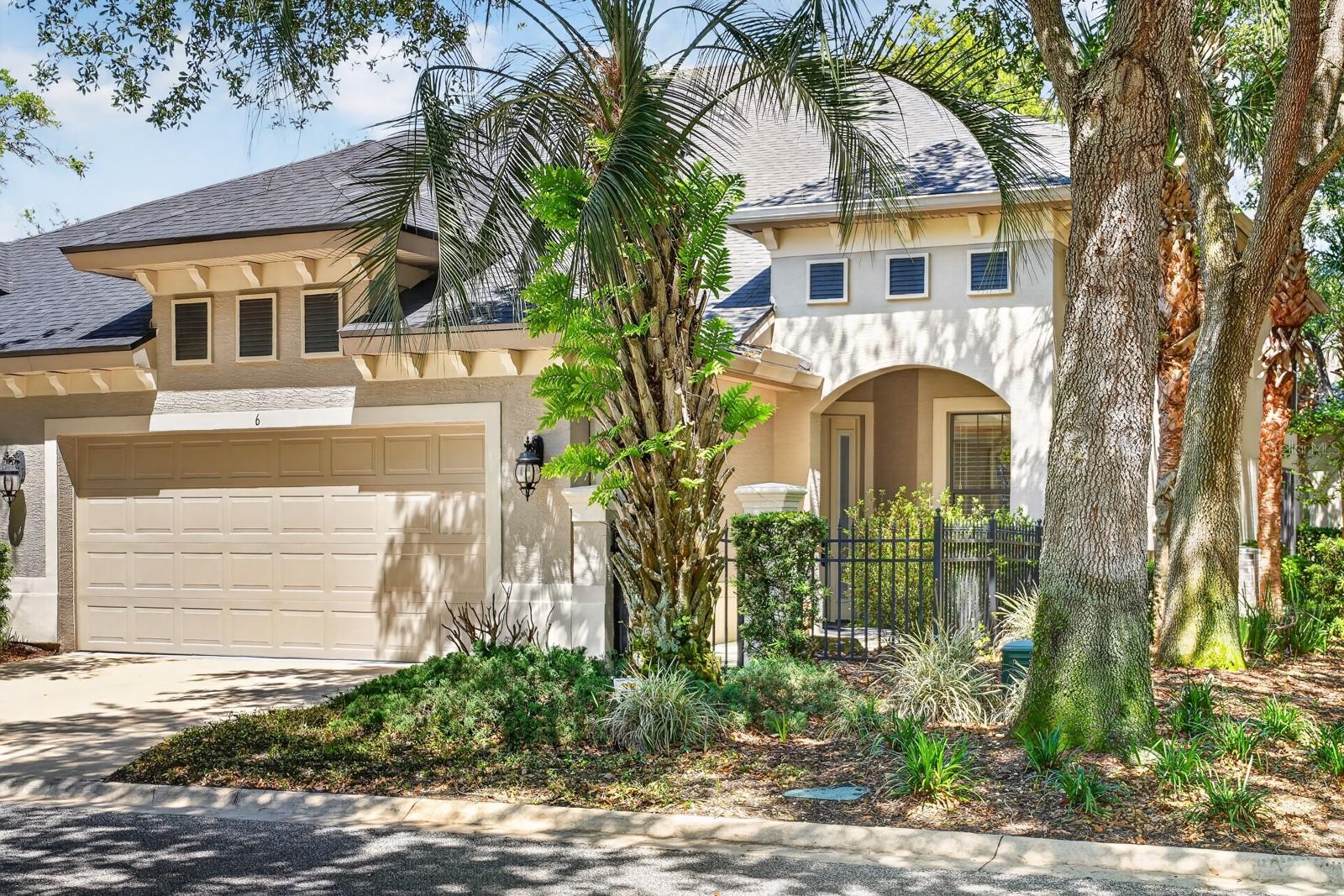 RIVER CLUB - Residential