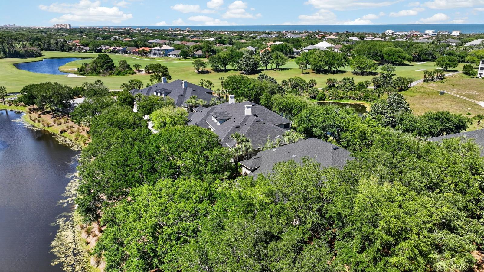 RIVER CLUB - Residential