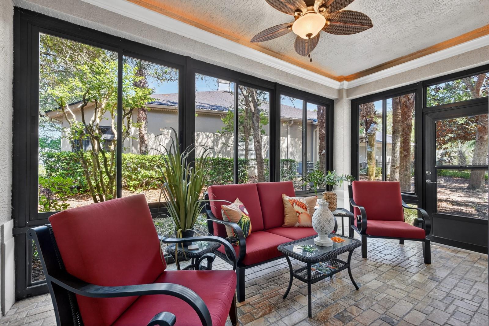 RIVER CLUB - Residential