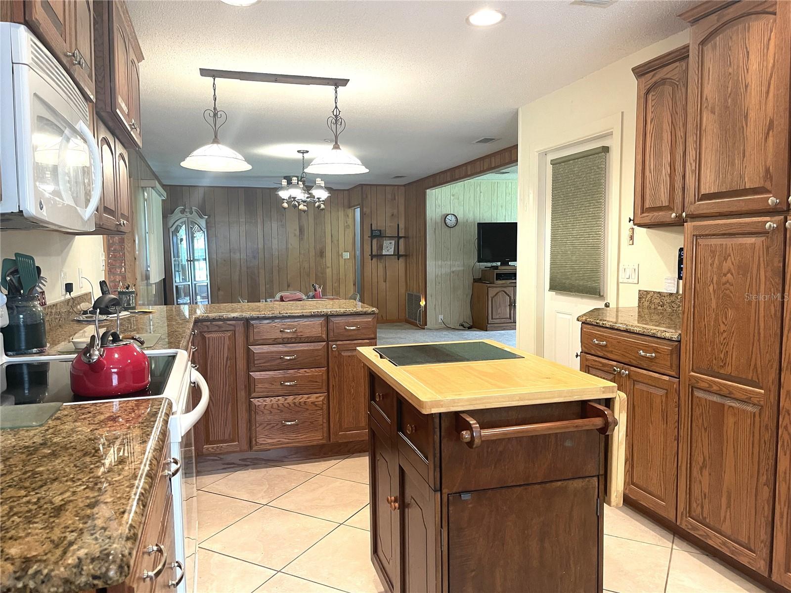 LAKE MIONA HEIGHTS - Residential