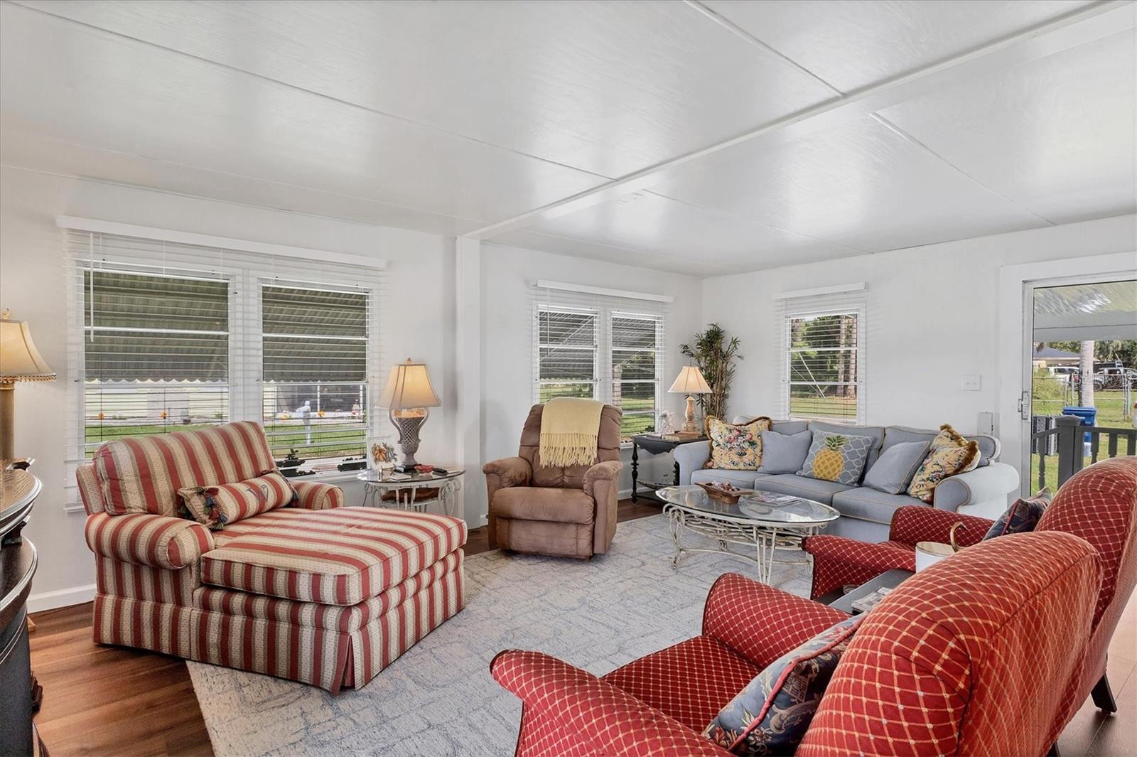 TIDEVUE/DE SOTO COMMUNITY UNIT ONE - Residential