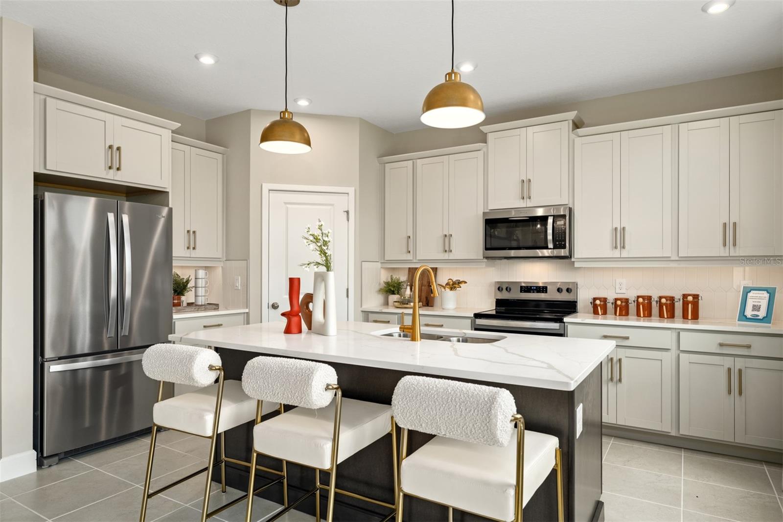 RAINWOOD - Residential
